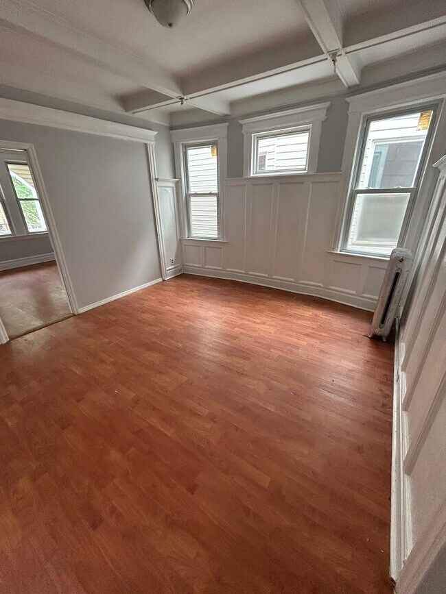 Unit 3 - 40 Columbia Ave