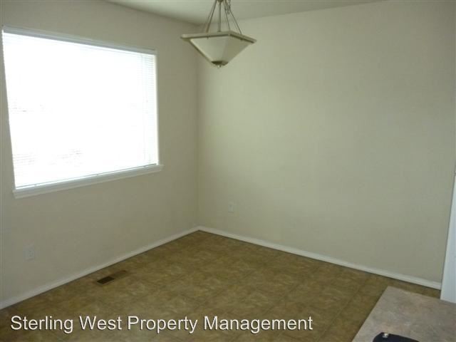 Foto del edificio - 3151 Forest Hills Dr