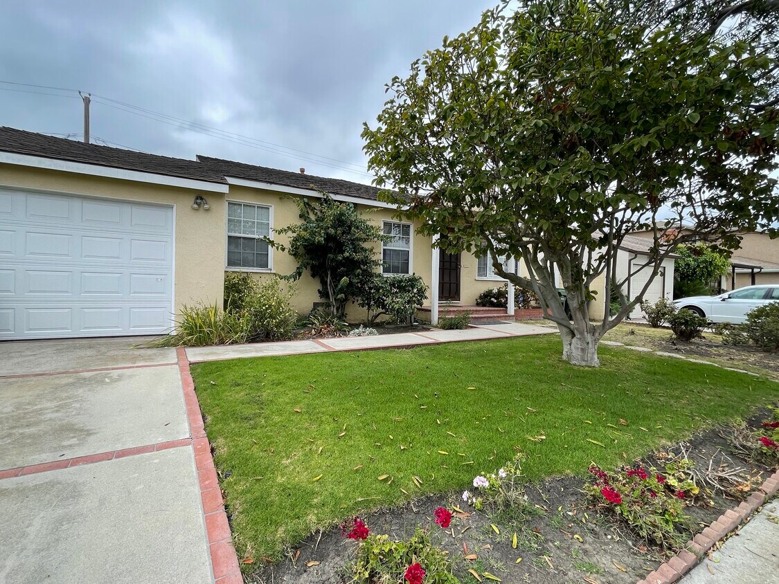 11906 Weir St, Culver City, CA 90230 House for Rent in Culver City
