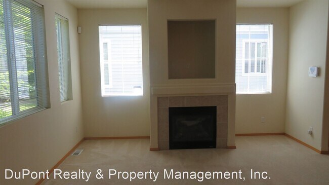 Building Photo - 3 br, 2.5 bath House - 2565 Evans Court
