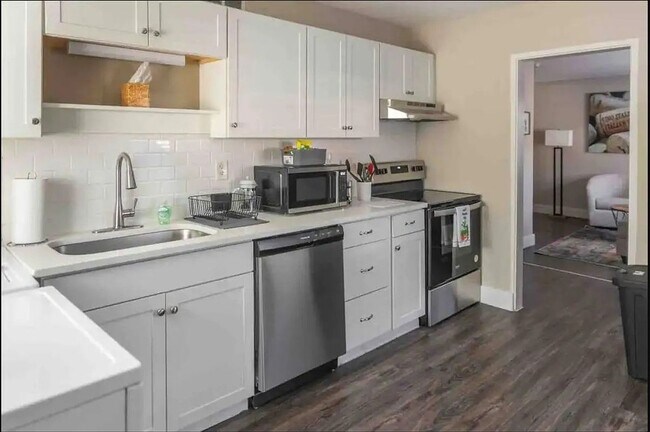 Foto del edificio - 1461 Pine St NW