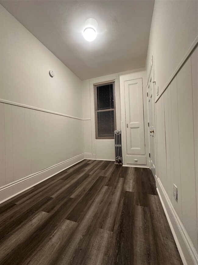 Foto del edificio - 158 Atkins Ave