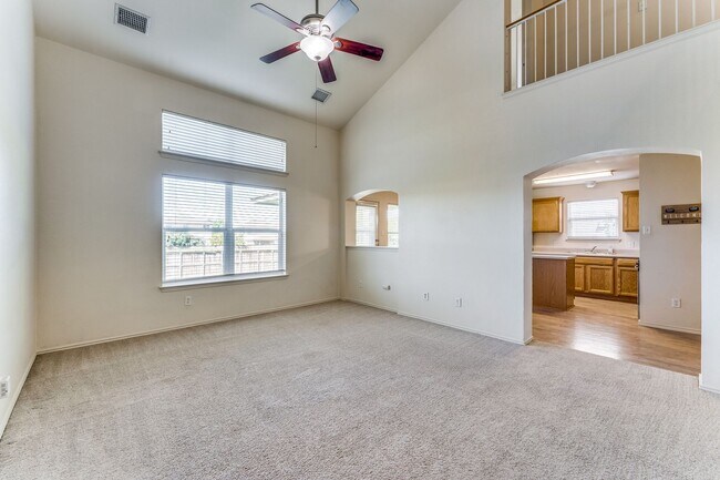 Building Photo - Radiant 3 Bedroom, 2.5 Bath, 2-Story Home ...