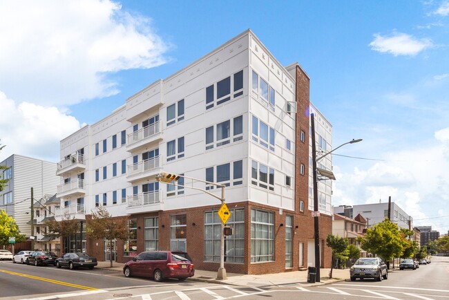 Building Photo - 42-48 Norfolk St