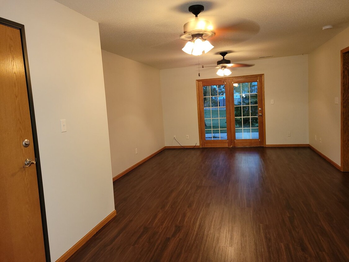 Foto principal - 2 bedroom 2 bath condo - Great Marion Loca...