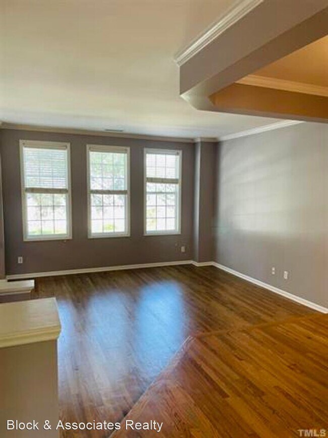Building Photo - 3 br, 2.5 bath House - 1435 Basinger Ct.