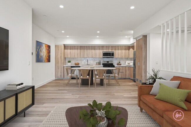 Building Photo - 1311 Tamarind Ave Los Angeles, CA 90028