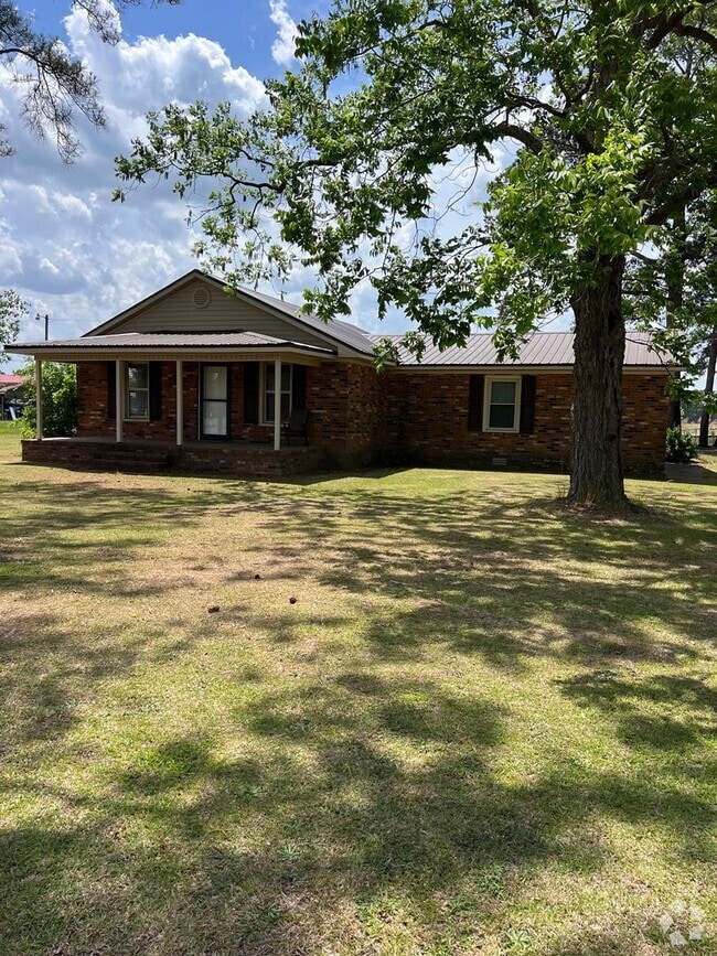 Building Photo - 813 S Beston Rd