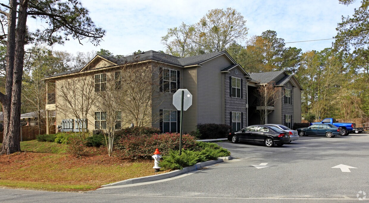 Building Photo - 1011 Cherokee