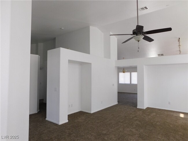Building Photo - 105 Aruba Isle Dr