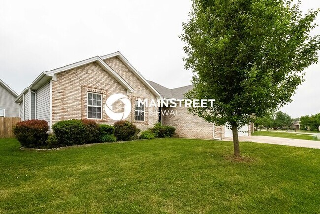 Building Photo - 3 Bedroom Pet-Friendly Home in Louisville,...