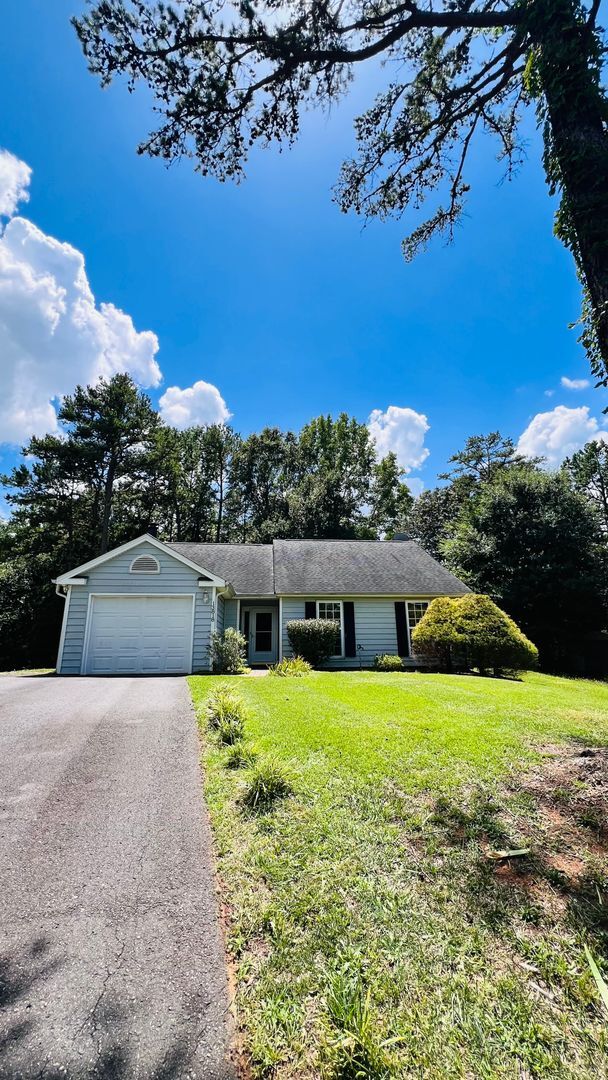 Building Photo - 13818 Faversham Ct