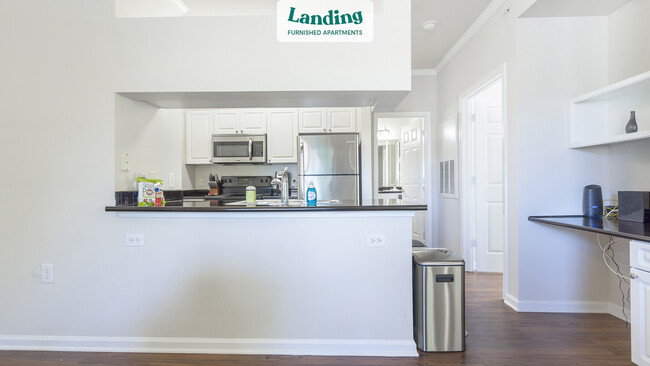 Foto del edificio - 5406 Viewcrest Way