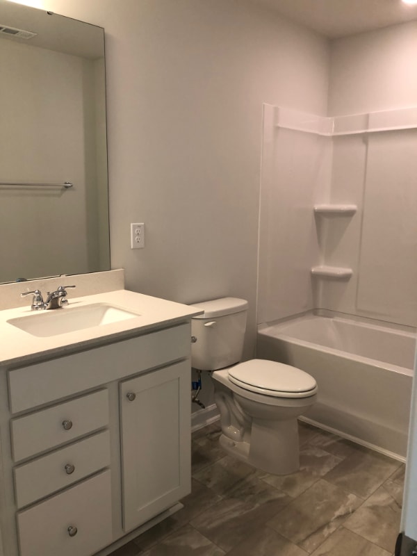 Building Photo - 906 Falls Grove Trl