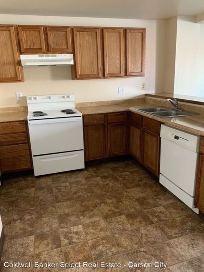 Foto del edificio - 3 br, 2 bath House - 1417 E. Long Street