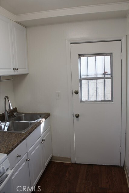 Foto del edificio - 1567 Stanton Pl
