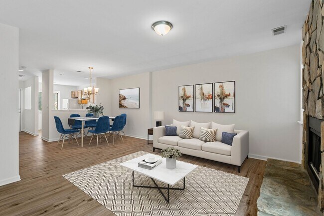Foto del edificio - Raintree Country Club Townhome for Rent