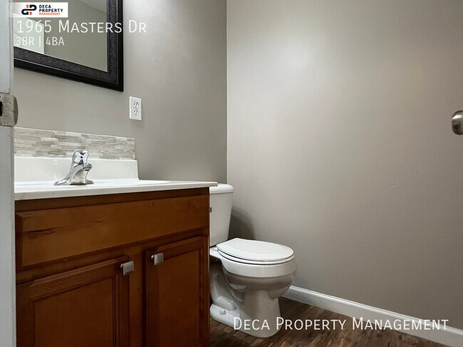Foto del edificio - 3 BEDROOM 3.5 BATHROOM HOUSE
