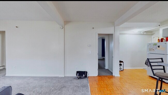 Foto del edificio - 666 Main St