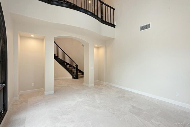 Building Photo - 5289 Meadows Del Mar