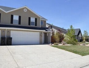 Building Photo - 295 N Beacon Dr