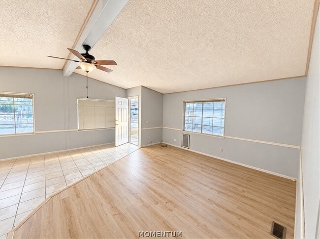 Building Photo - 530 Havasu Ln