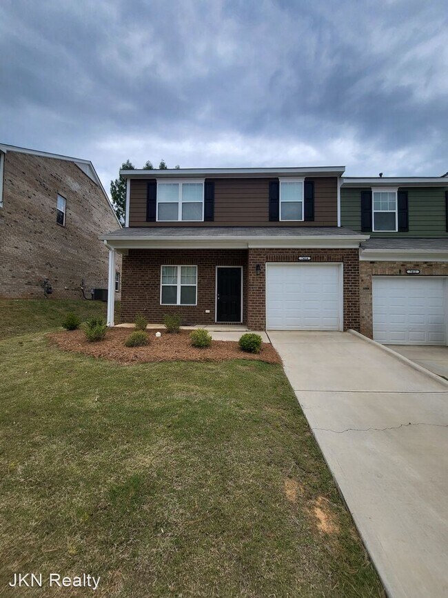 3 br, 3 bath House 7414 Sienna Heights Pl House Rental in Charlotte