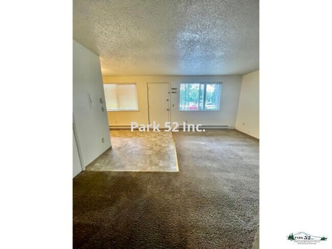 Foto del edificio - 14406 Pacific Ave S