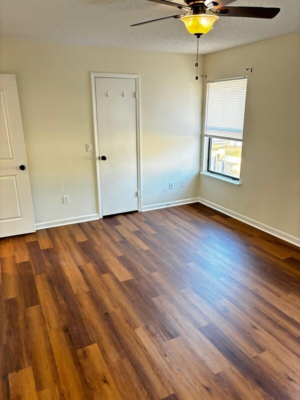 Foto del edificio - New 1222 Westdale Drive - .