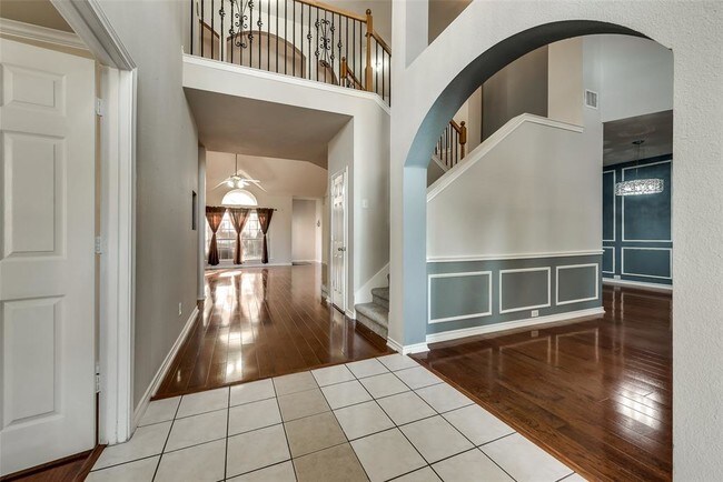 Building Photo - 1509 Grapevine Creek Dr
