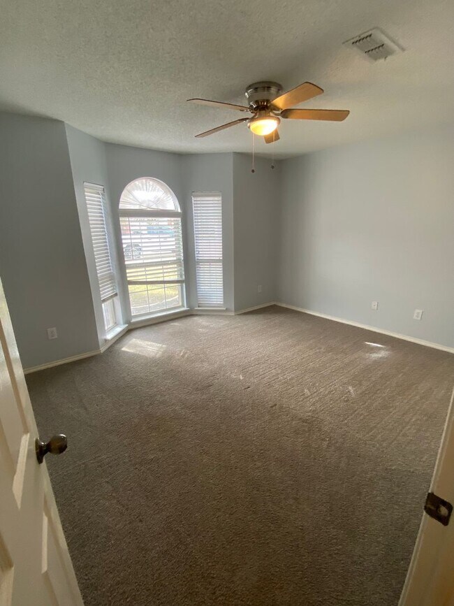 Foto del edificio - 6520 86th St