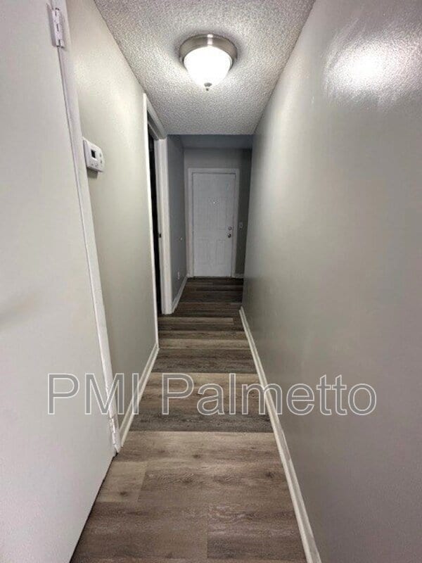 Foto del edificio - 1844 Tall Pines Cir