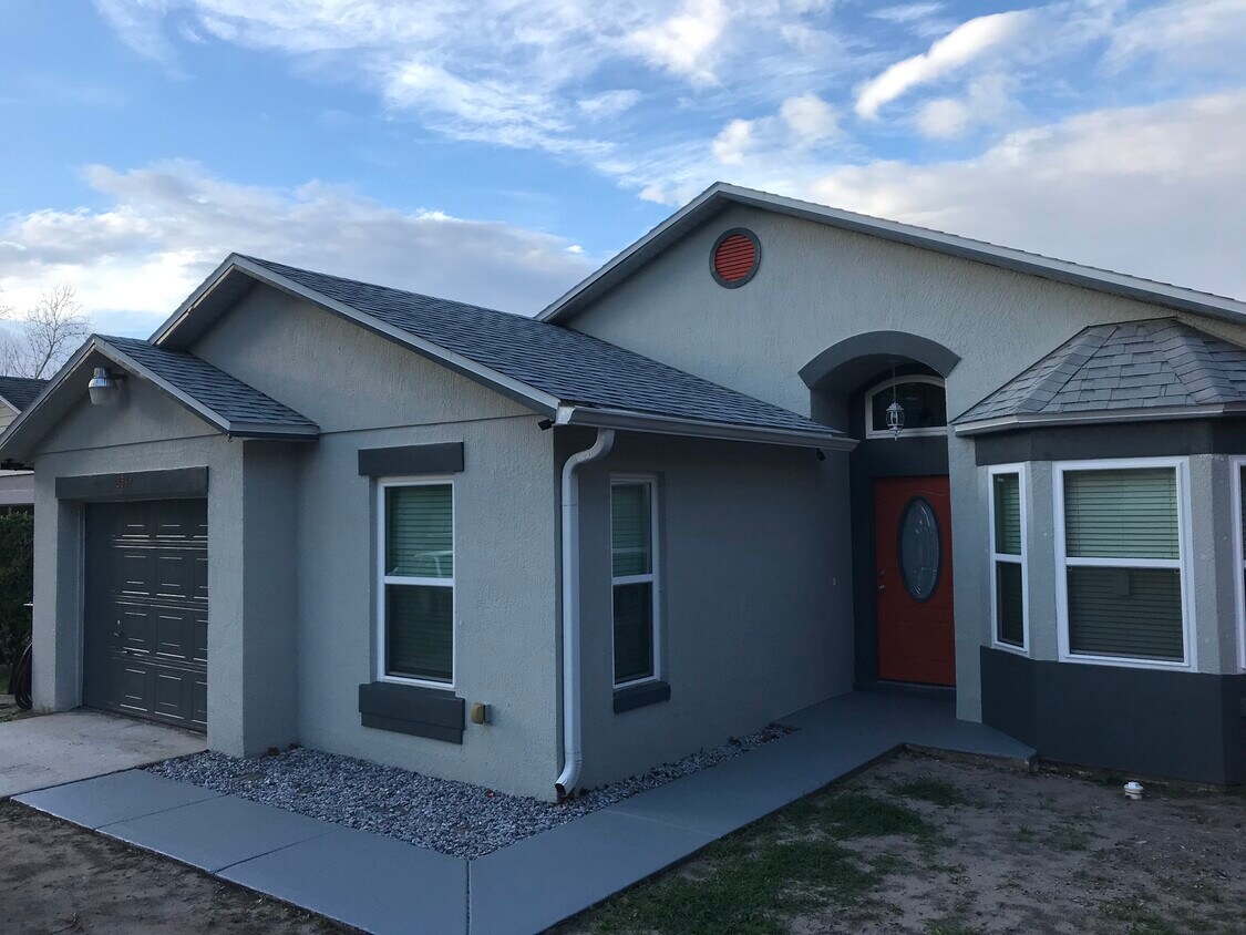 Primary Photo - 2547 Rose Ridge Cir