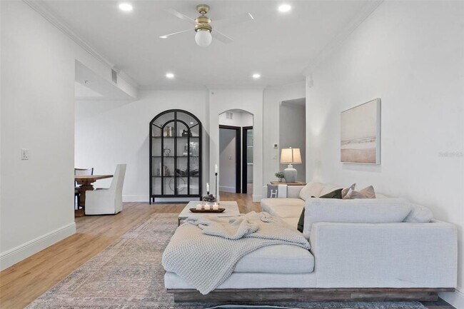 Foto del edificio - 445 Riverfront Dr