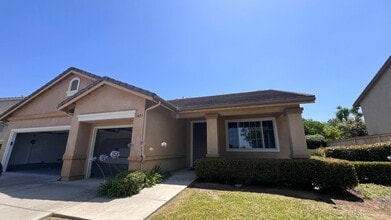 Building Photo - 1423 Willow Creek Dr