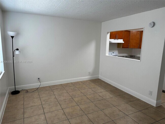 Foto del edificio - 241 SE 9th Ave