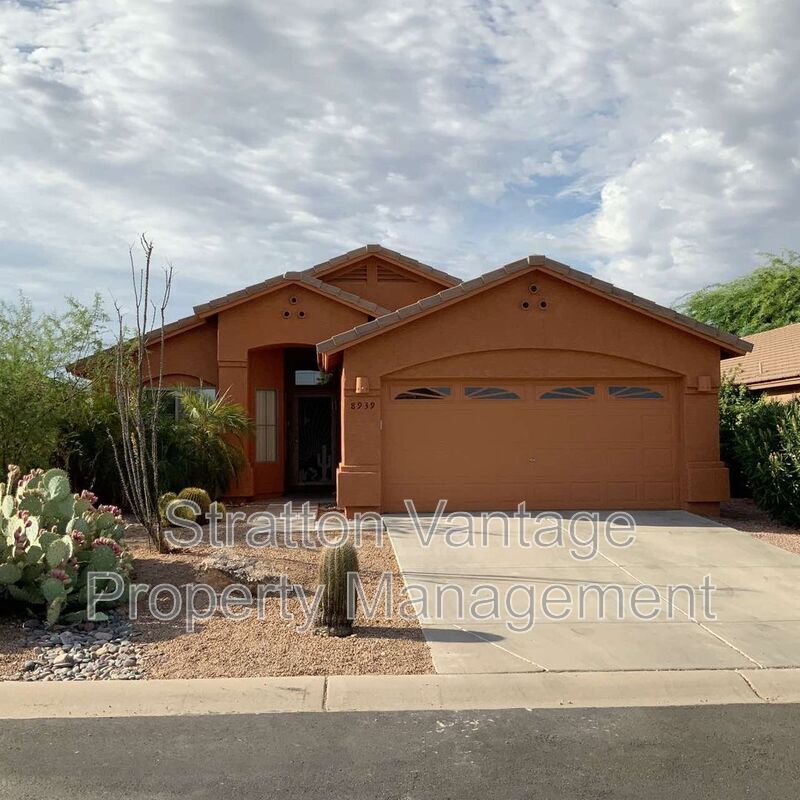 Primary Photo - 8939 E Civano Dr