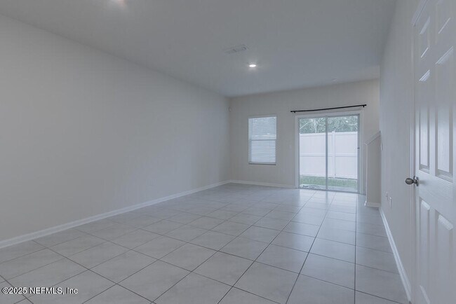 Foto del edificio - 983 Observatory Pkwy