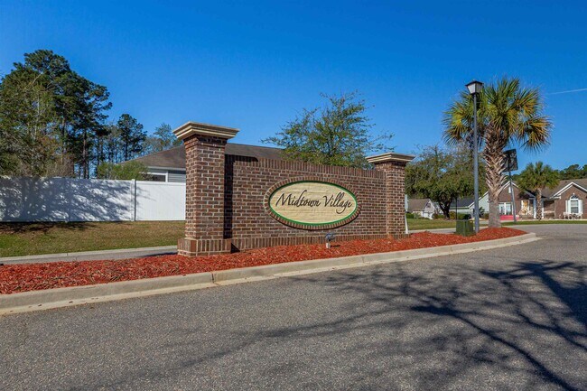 Foto del edificio - 2801 McDougall Dr