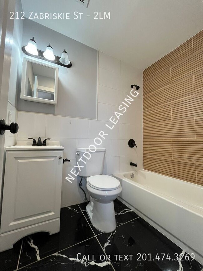 Photo - 212 Zabriskie St Apartment