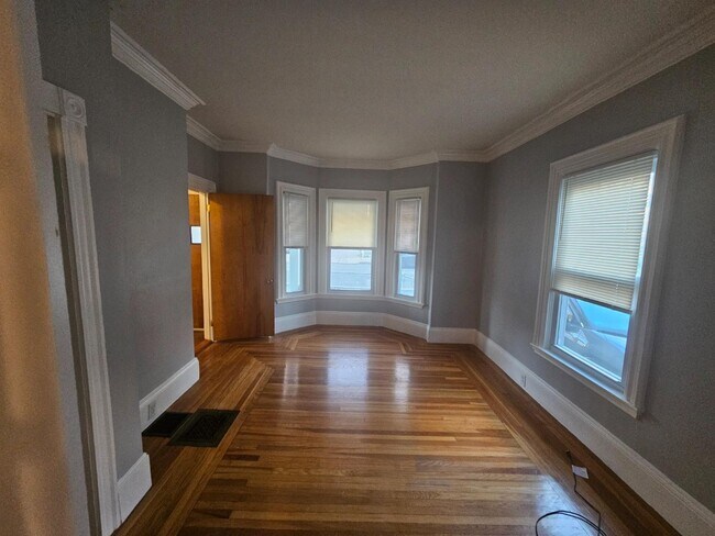 Foto del edificio - 208 Morrison Ave