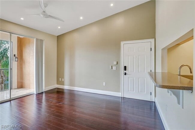 Building Photo - 1180 Reserve Way