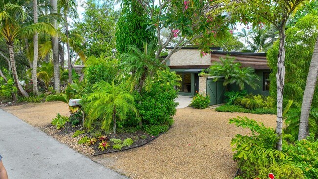 Foto del edificio - 1524 SW 18th Terrace