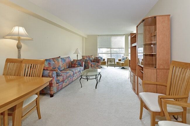 Photo du bâtiment - 95 Prince Arthur Ave