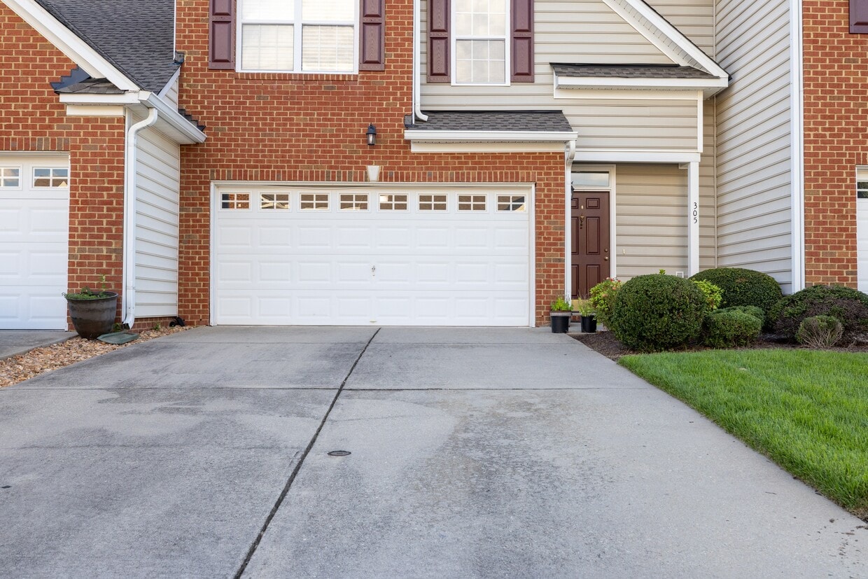 Foto principal - 305 Jamerson Ct