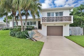 Foto del edificio - 2671 NE 18th St