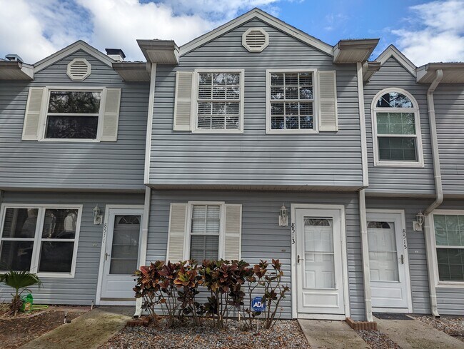 Frente - 8513 J R Manor Drive