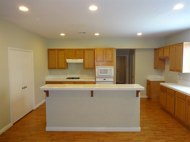 Building Photo - 8211 Ridgegate Ct