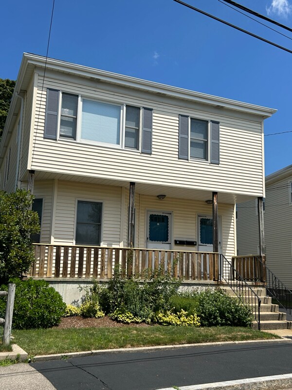 Primary Photo - 20 Harrington Ave