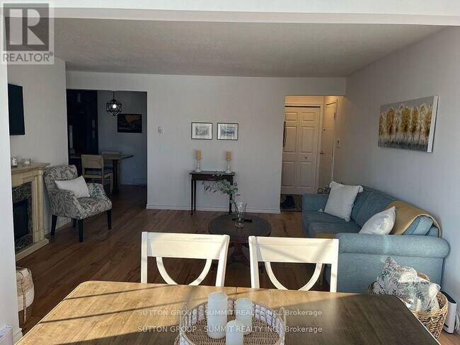 Photo du bâtiment - 85 Edey St